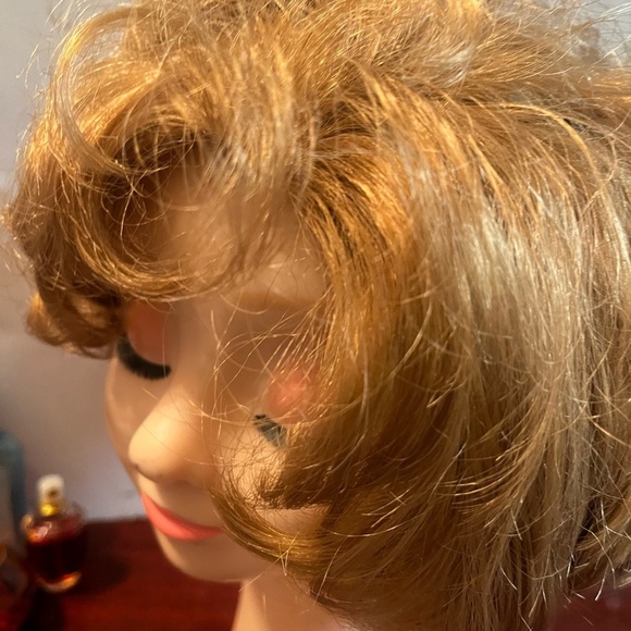 TEVIRON VINYON synthetic wig Curly Wig Gokden Blonde Cap - Picture 6 of 10